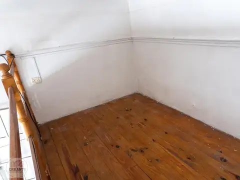 Depto Tipo Casa 2 ambientes con 1 baño