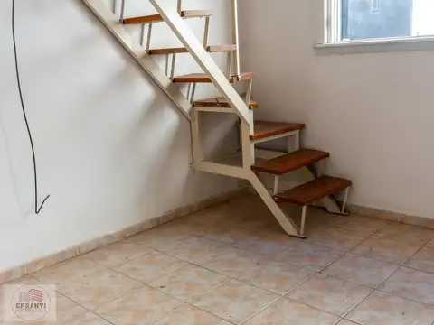 Depto Tipo Casa en Alquiler de 1 dormitorio