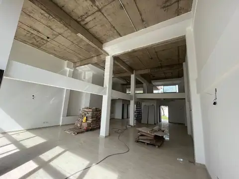 Local - Barrio Parque Leloir