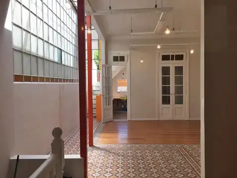 Depto Tipo Casa en Venta 64 años