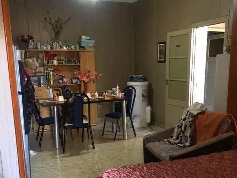 Depto Tipo Casa en Venta en Caseros, USD 72.000