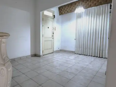 Depto Tipo Casa en Venta 59 años