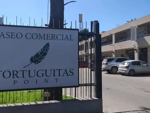 Local tipo oficina en complejo Tortugas Point -Excelente ubi