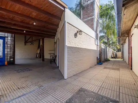 Terreno en Venta 30  mts Fondo