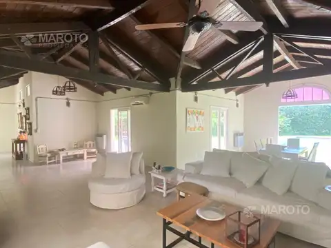 PROPIEDAD  EN VENTA EN ALAMO ALTO CON DOS CASAS-PERMUTA - MAROTO PROPIEDADES