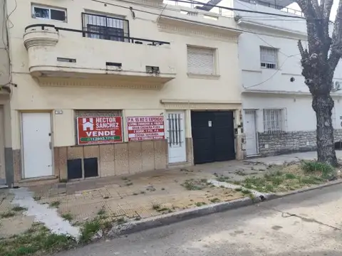 PH  EN VENTA 3 AMBIENTES AVELLANEDA CENTRO COCHERA