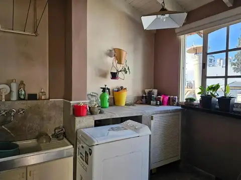 Depto Tipo Casa en Venta 70 años