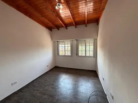 Depto Tipo Casa en Alquiler 10 años