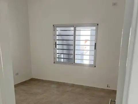 Depto Tipo Casa en Alquiler de 1 dormitorio