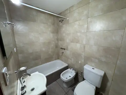 Departamento 2 ambientes con 1 baño