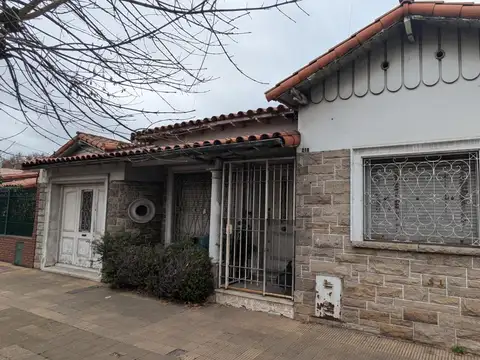 CHALET ALQUILER 12 MESES - MALABIA AL 100, BANFIELD -