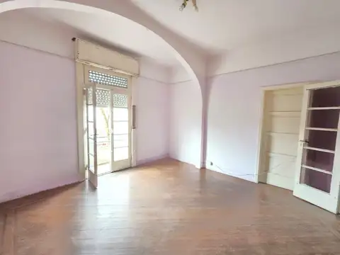 Depto Tipo Casa 5 ambientes con 1 baño