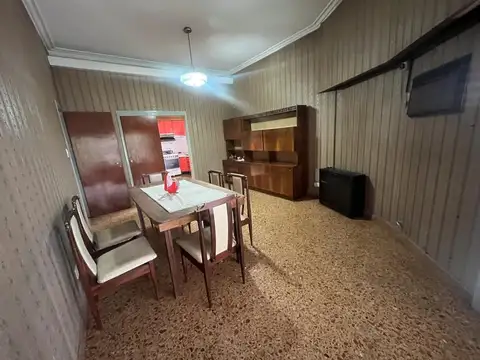 Oficina 4 ambientes con 1 baño