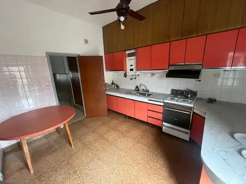 Oficina en Alquiler 40 años