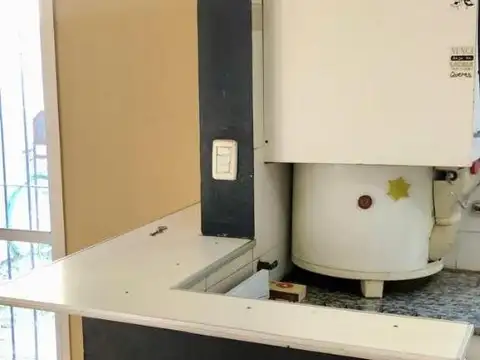 Depto Tipo Casa 3 ambientes con 2 baños