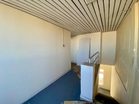 Departamento 6 ambientes con 2 baños