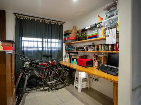 30 bis e/455 y 456 2000, Piso 0
