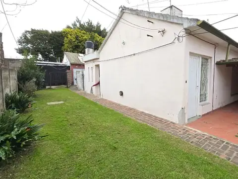 Venta casa tres ambientes