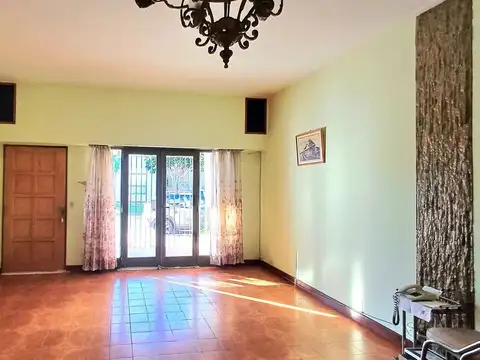 Casa en Venta al Oeste
