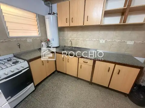 Depto Tipo Casa 3 ambientes con 2 baños