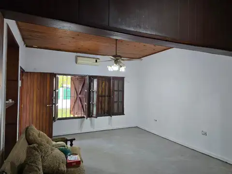 Casa en Venta en Longchamps, USD 75.000