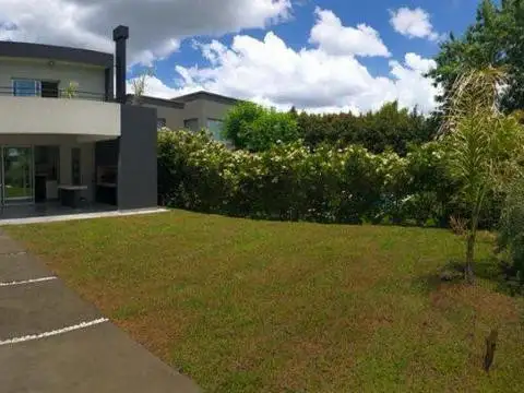 Casa en Venta en Altos de Hudson II