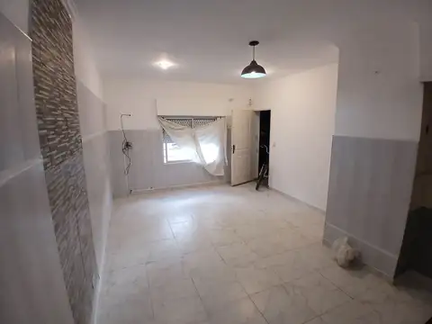 Depto Tipo Casa en Venta 36 años