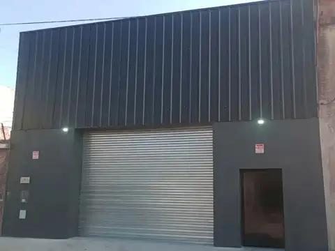 Galpon en Venta en Ciudadela, USD 265.000