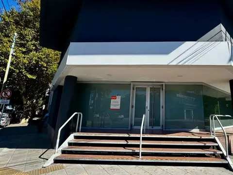 VENTA LOCAL COMERCIAL EN ESQUINA - EX BANCO