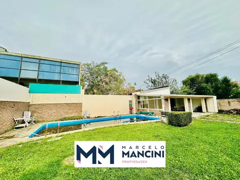Casa en Ciudad Evita Venta 5 Ambientes