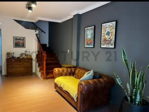 Julian Perez 170 100, Piso 1