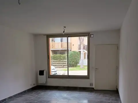 Departamento en alquiler en Complejo Residencial - Verdi 57