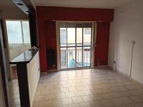 Constitucion 2300, Piso 1