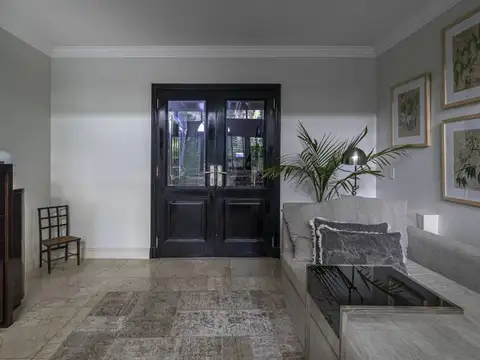 Pasaje Bollini y Pacheco de Melo