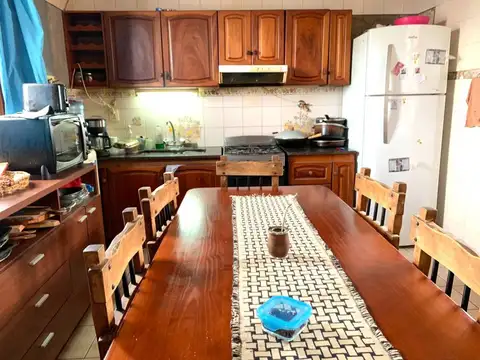 Depto Tipo Casa en Venta de 4 dormitorios