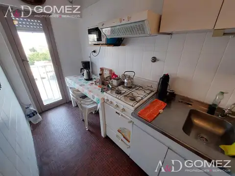 Departamento en Alquiler en Villa Ballester, $ 700.000