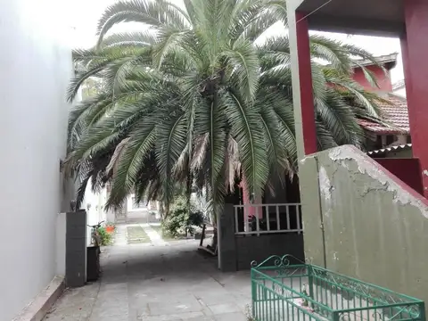 Oficina en Venta con 4 cocheras