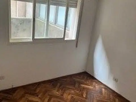 SAN LUIS 600. ALQUILO DEPTO 1 DORM INTERNO