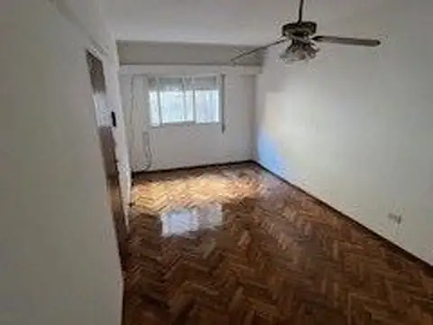 SAN LUIS 600 , Piso 1