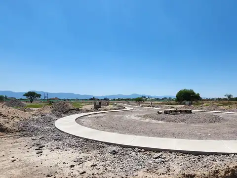 Terreno en Venta 30  mts Fondo