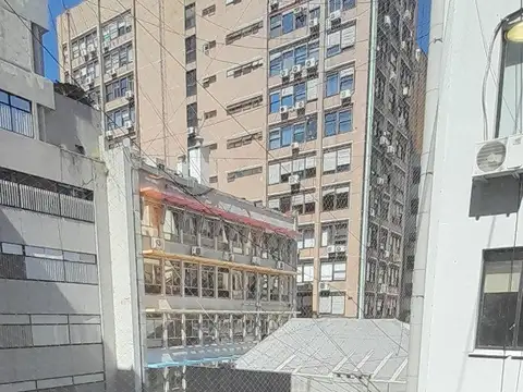 Lavalle 400, Piso 5