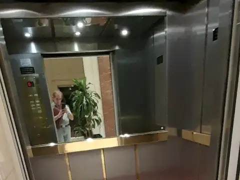 Oficina en Alquiler 50 años