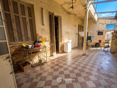 Casa 5 ambientes con 2 baños