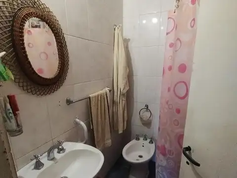 CASA EN MORENO NORTE 5 AMBIENTES CON PARQUE