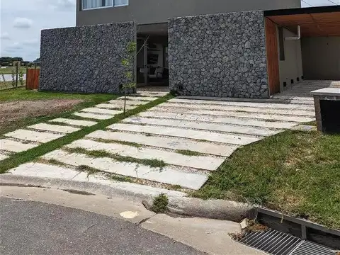 Casa En Venta Barrio San Sebastian