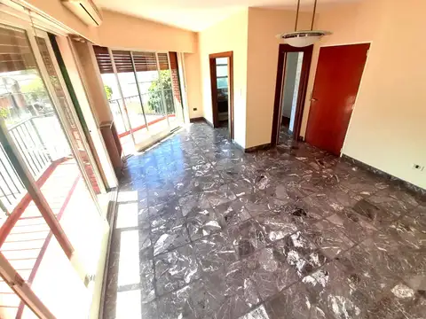 Departamento en Alquiler de 3 dormitorios