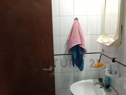 Diagonal 80 esquina 45 600, Piso 0