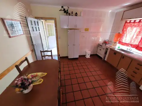 Depto Tipo Casa en Venta con 1 cocheras