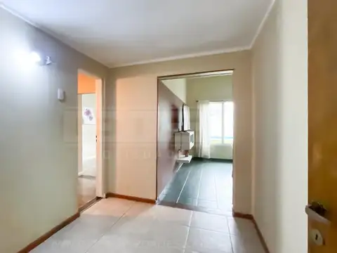 Depto Tipo Casa en Venta 52 años