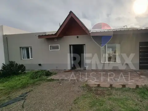 CASA 2 DORMITORIOS SOLARES-RADA TILLY